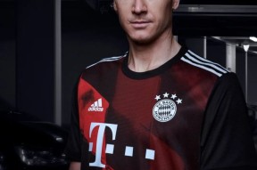 欧冠赛后走向成谜，塞维利亚官宣签约，更衣室稳定，临场指挥获称赞的简单介绍-九游娱乐线上