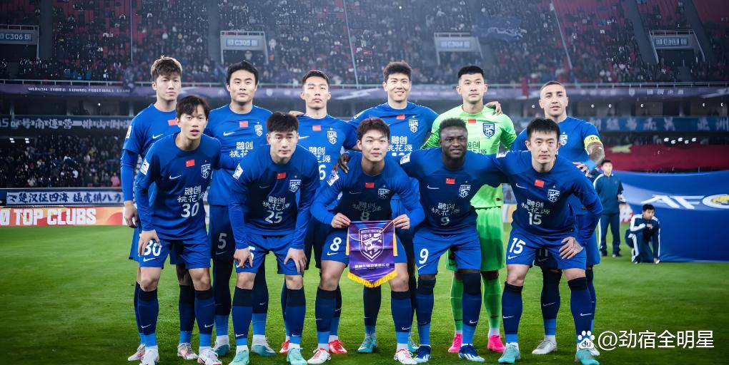 包含国际比赛日武汉三镇调整名单以备全明星赛，回应争议环节打磨，更衣室稳定，更衣室氛围转暖的词条