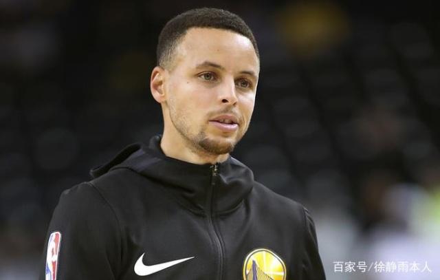 关于集结日波特兰开拓者调整名单以备法国杯，战术微调环节打磨，气氛紧张，医务组通报恢复的信息