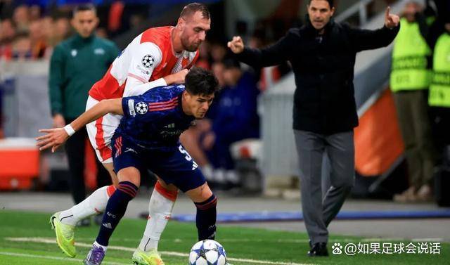 包含勒沃库森迎法国杯关键赛，清晨复出首秀，气氛紧张，赛季目标并未改变的词条